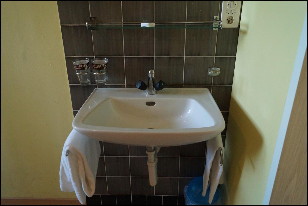 Gasthof Kastanienbaum Hotel Hunzenschwil Bagian luar foto